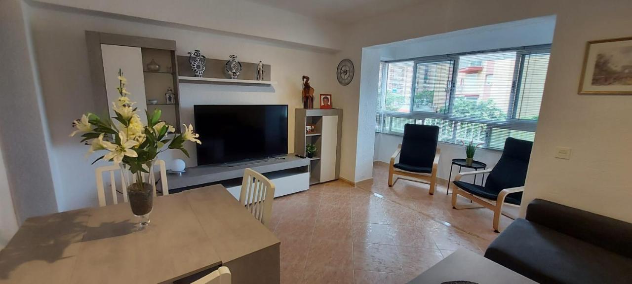 Apartamento Velazquez Малага Экстерьер фото